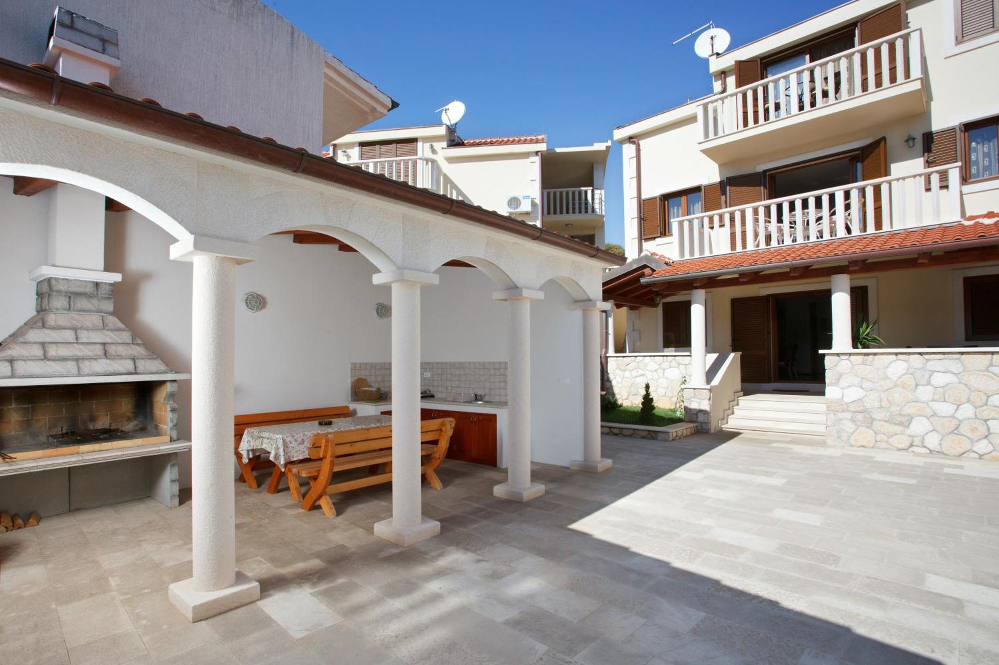 Apartments Tisno - Villa Mare Εξωτερικό φωτογραφία